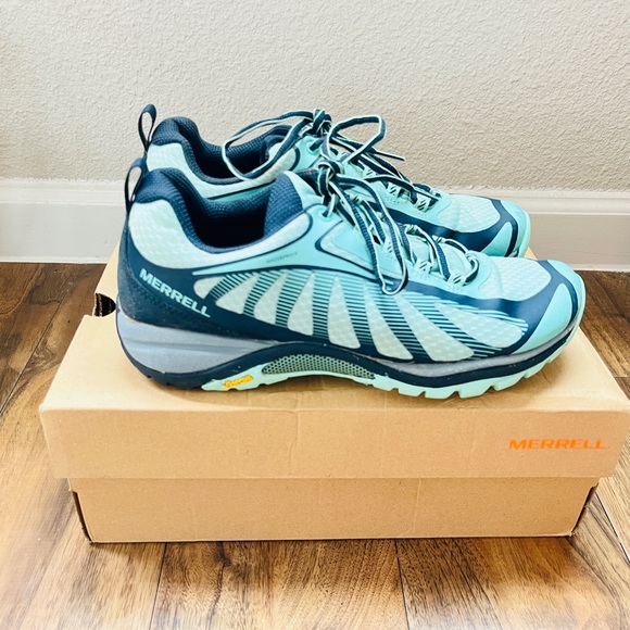 Merrell Women’s Siren Edge 3 Hiking Shoes - Picture 2 of 8